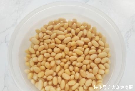 黄豆|豆腐脑在家做很简单,1碗黄豆8碗水,豆腐脑又嫩又滑,比买的好