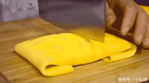 夏日|热死了,来一款火爆的夏日冰凉甜点!名字很“坑”,90后都喜欢!