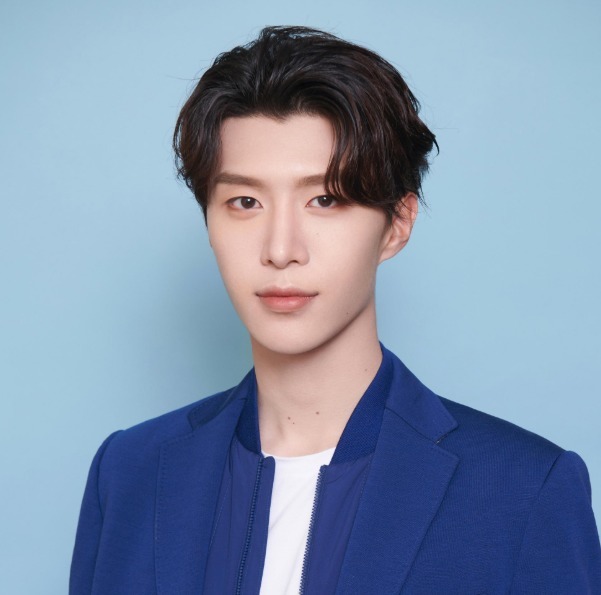 丝芭传媒|偶像经纪公司权力榜:乐华第一丝芭第二,哇唧名次有点低