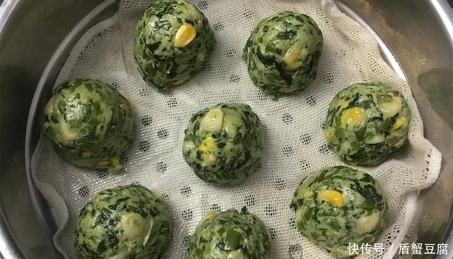 适合|粗粮细作,适合四季吃的蔬菜窝窝头,记住2点,凉了也不硬