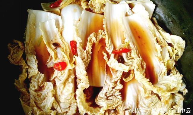 花样|顺德名菜卜卜蛤蜊,用鲜辣汤和暖身玩白贝“花样”