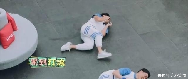 综艺|播出2期,收视连续夺冠,硬是把捉迷藏玩成暑期第一档爆款综艺