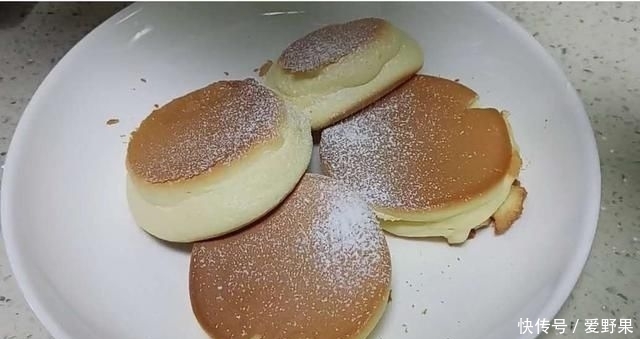 蛋糕|用平底锅就能做出很绵软无油、低糖的蛋糕饼,大人小宝宝都可以吃