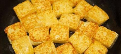 万万不可|煎豆腐时,万万不可直接下锅煎,多加这一步,豆腐不碎不粘锅!