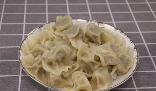 鸡蛋|韭菜鸡蛋饺子馅怎么调?关键放什么调料,很多人不知,难怪不鲜香