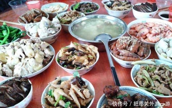 上桌|为何在农村吃酒席,这样一道菜上桌之后,客人便会纷纷离席呢?