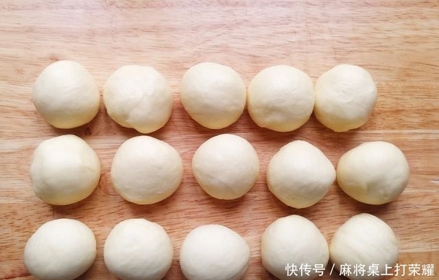  耐高糖酵母|学会用这种方法做面包，拉丝效果极佳，绵软又香醇，不信你也试试