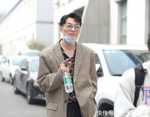 生图|《创造营》撞上《青你3》,选手生图已抢占先机,质量堪忧