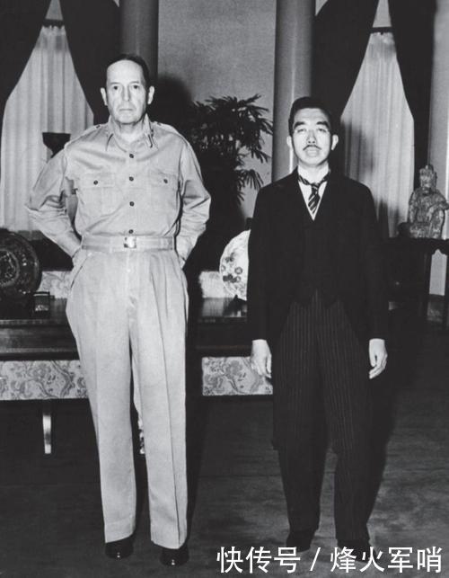 裕仁天皇|五星上将麦克阿瑟:谁要是和中国陆军开战,那一定是脑子有病