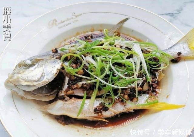 蒜香豆豉酱|蒸鲳鱼时,上锅蒸前别漏了放此“酱”!蒜香汁咸鱼肉鲜,百吃不厌