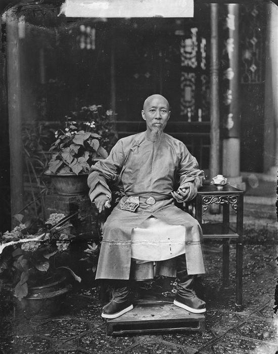 叶赫那拉|晚清封疆大吏们：个个威风八面，对大清愚忠，图9是民族英雄左宗棠