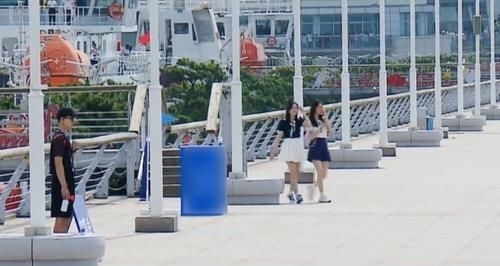 管理|《奔跑吧》欧阳娜娜被追赶,吓到失去表情管理,下意识喊出的人真实了