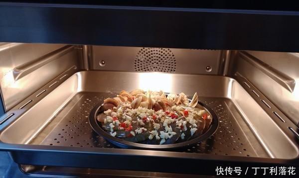 制作|制作海鲜时,不仅要加姜和盐,还要多加“两味”来制作味道鲜美