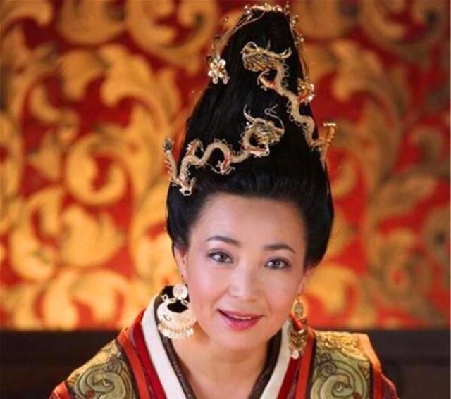 匈奴|吕太后权倾朝野，为何面对匈奴的羞辱却忍气吞声，没有开战呢？