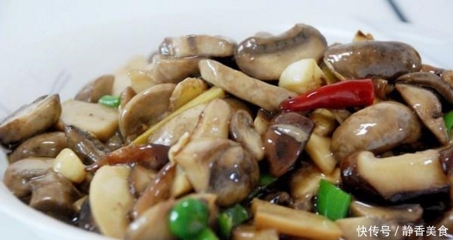 一滴水|不加一滴水,不放肉吃着清爽,味道鲜又香,娃吃完连盘底都舔干净