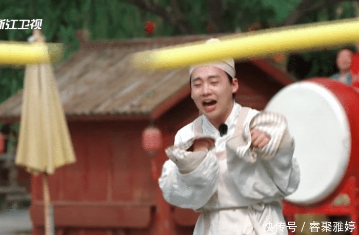 综艺|郭麒麟被网友劝说退出《奔跑》第四季!讲真,综艺真的一点都不适