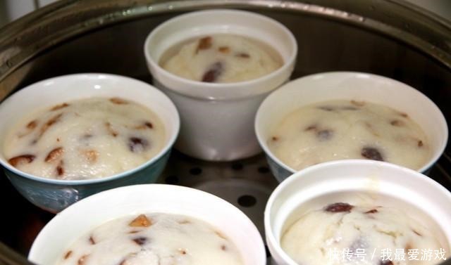 把大米|大米不蒸米饭改蒸发糕,当早餐更受欢迎,做法简单又好吃