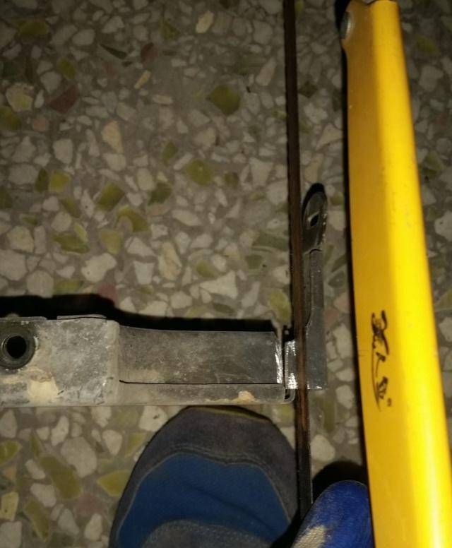  手磨机|骐达06款70ah安时电池详细安装