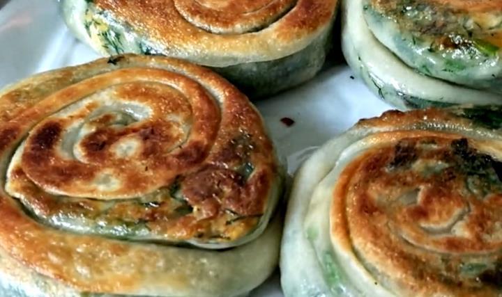 喜欢|我会教你如何在茴香馅饼做薄皮和馅料，又好吃又美味，我的家人更喜欢