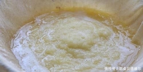 好吃|面粉特别的创意做法,加2个紫薯,比包子馒头都好吃,酥得直掉渣