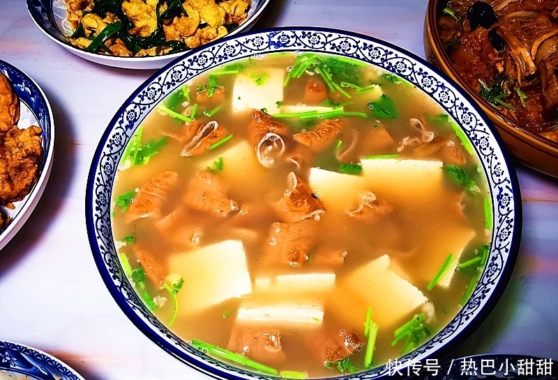 朋友|朋友来家做客,花120元做6道菜,朋友:你的工资够伙食费吗