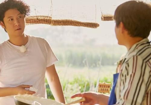  做饭|黄磊做饭在节目中“翻车”，彭昱畅吃两口就停下碗筷，不想再装了