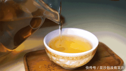 小林|27岁女子,突发猝死,身体出现1肿、2紫、3多,去查查心脏