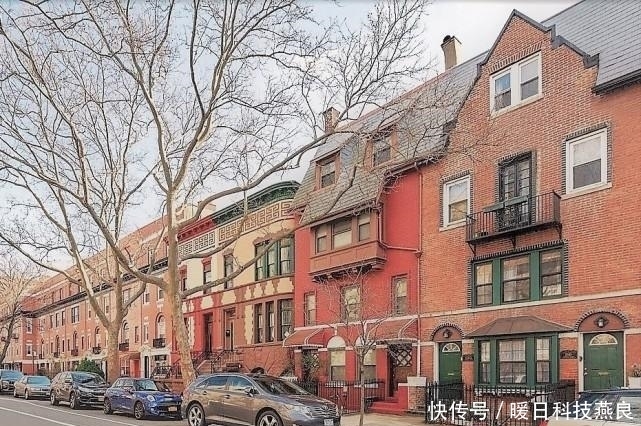  追进|美国男子在大街上被人持枪打伤后躲进商店，对方追进店内将其杀死