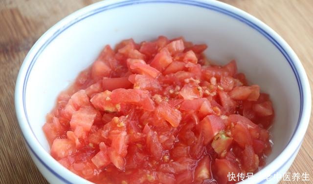 面条|面食中的极品佳作,比刀削面好看,比炸酱面过瘾,营养更解馋!