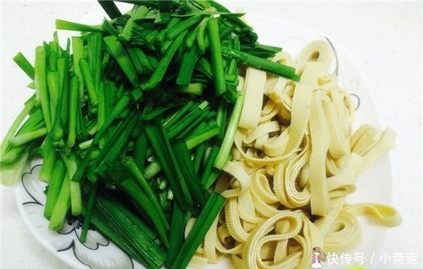  豆制品|春天炒蔬菜，给肠道洗个澡，吃多也不怕胖，没吃过的要试试