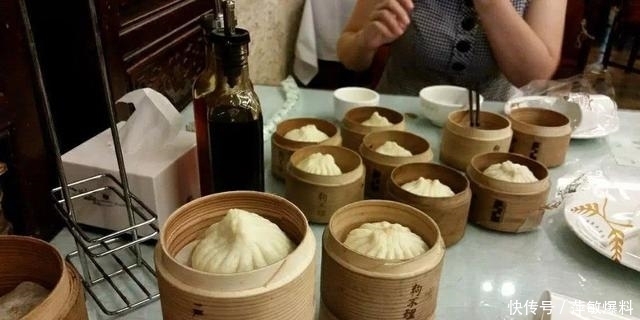 难吃|2元肉包被卖成3倍价钱,客人吐槽难吃反被控告,狗不理过于嚣张