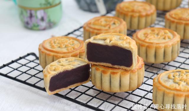 少许|月饼中的“小王牌”,「广式豆沙月饼」