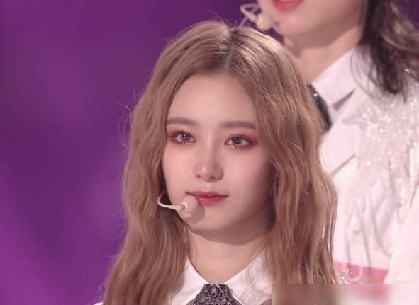 张艺凡|成团夜徐艺洋哭了,黄子韬懵了,张艺凡你又怎么了