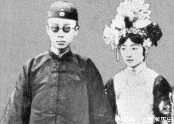 格格|她是清朝最后一位格格,活到2014年,去世前道出皇室丑闻