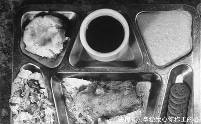 德军|捕杀北极熊，来顿烧烤！二战德军伙食潜艇兵最丰盛