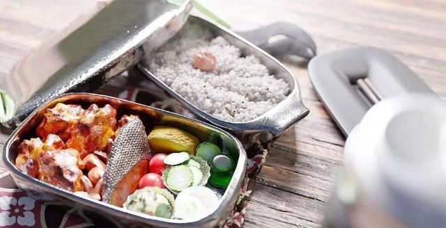  竟然|又被骗了这些美食竟然都是渲染的效果图