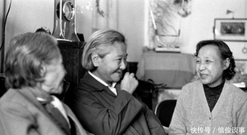 教师|她是清朝最后去世的格格，出身贵族，她却选择当人民教师！