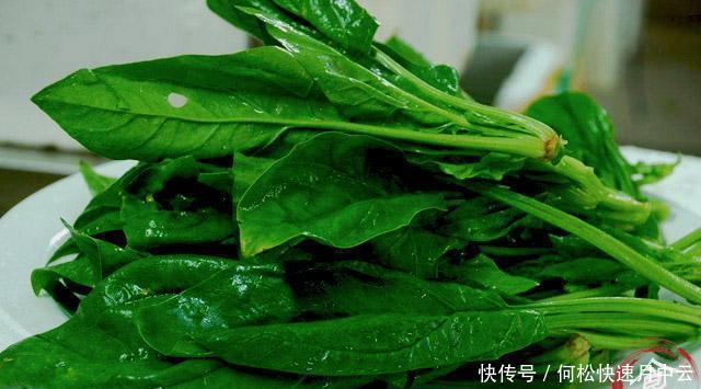 蔬菜|这4种蔬菜吃之前一定要焯水,知道原因后,一定要告诉家里人