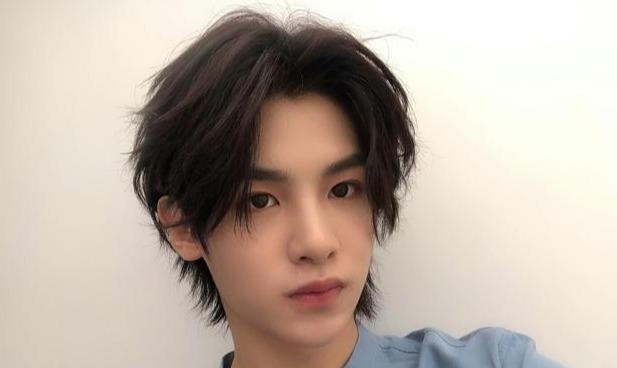 资源|出道两年录制140期综艺,参加快本12次,成为芒果的又一个亲儿子