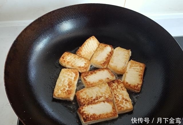 好吃|新春家宴10个菜，半小时左右就上桌，朋友夸老公倍有面子