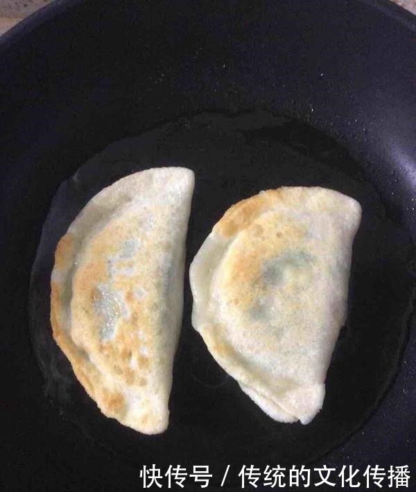 摆摊|中国姑娘在英国摆摊卖小吃,1天卖500份,老外太好吃了