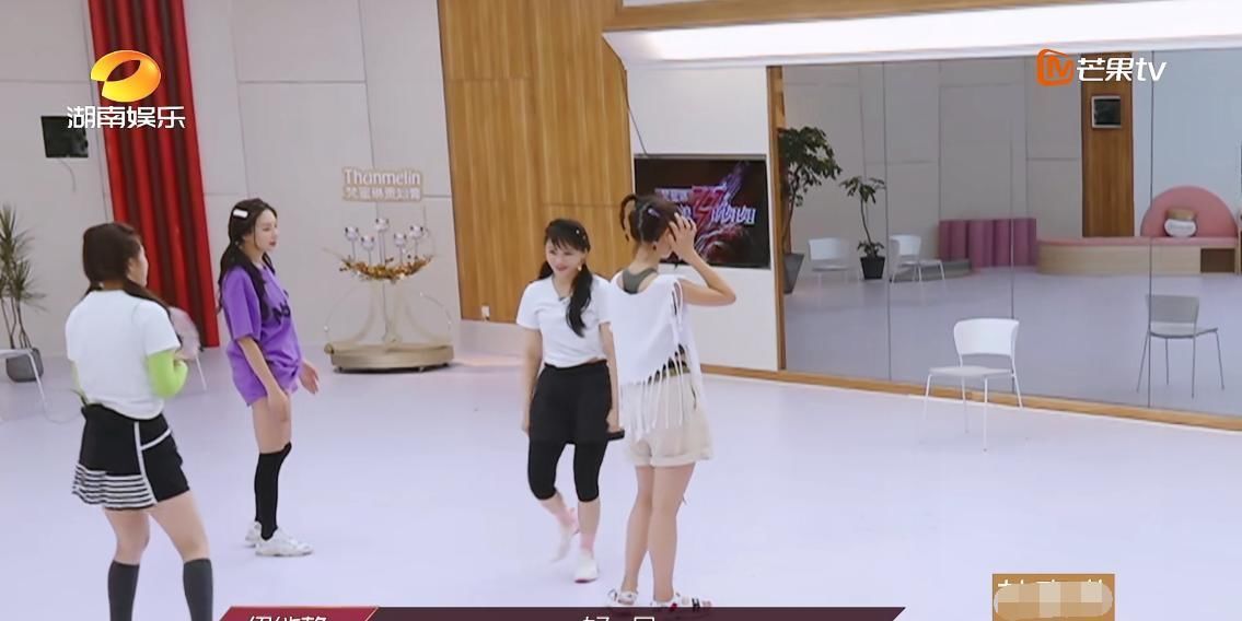 浪姐|《浪姐》伊能静练舞又拖后腿，张雨绮不吃撒娇那套，难怪能圈粉！