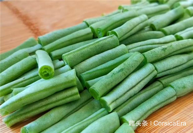 将其|豆角最好吃做法,不用炒不油炸,加2个鸡蛋,出锅比红烧肉还香!
