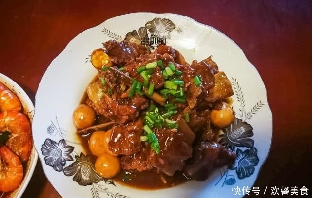 弟媳|周末家人团聚,弟媳做了8个家常菜,味道不输大饭店,全部光盘