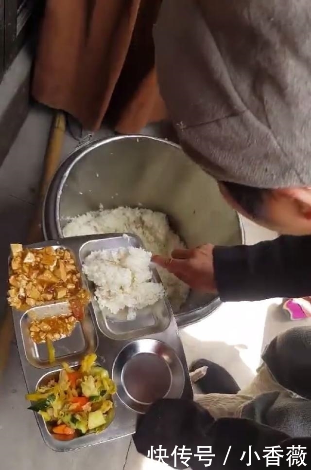  影视拍摄|横店20万临时演员现状：光棍的世界，懒汉的天堂，疯子的乐园