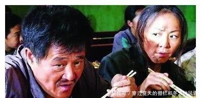  赵本山|他当年与赵本山齐名，演的反派让人恨得牙痒痒，娶了大6岁的妻子！