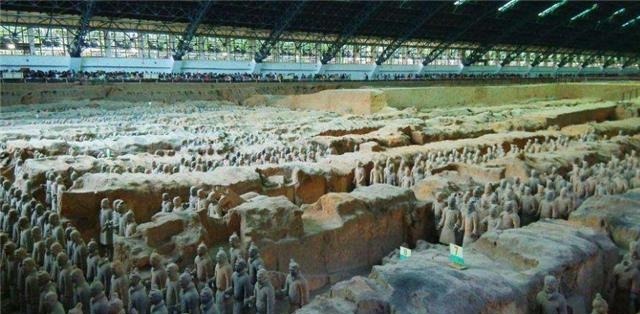 陵墓|古代帝王喜欢给自己修墓,秦以后的帝王陵墓里,为何没有兵马俑