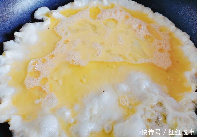  多汁|萝卜馅饺子，是焯水还是直接包，只要这步做对了，鲜嫩多汁又好吃