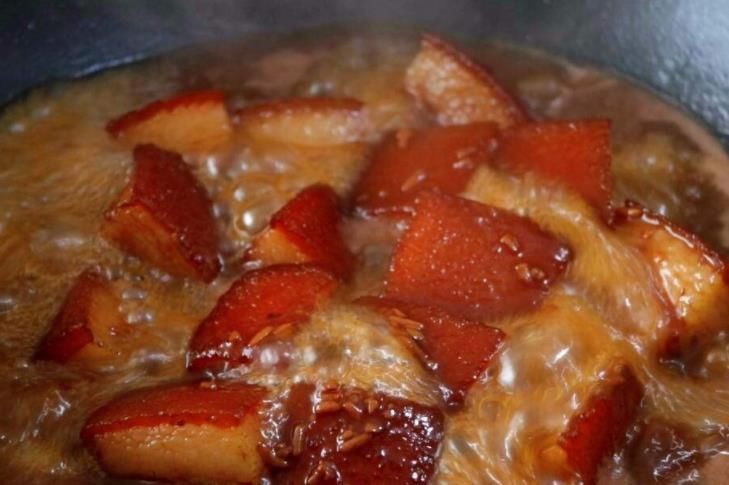 好吃|夏天这种常见的饮料,拿来炖肉才是王道,香而不腻,好吃还解馋