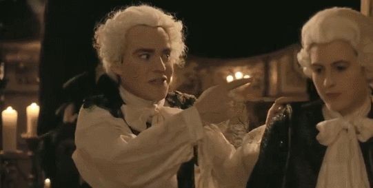 迷倒|她是天才少女，女扮男装进入王宫，迷倒皇太子，却被万众羞辱